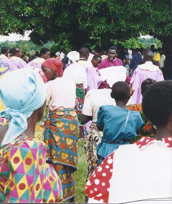 Crowd at Boga Henry Martyn Centre: RID 19/2/9 Anglican church centenary celebrations, Boga, Zaire, 1996